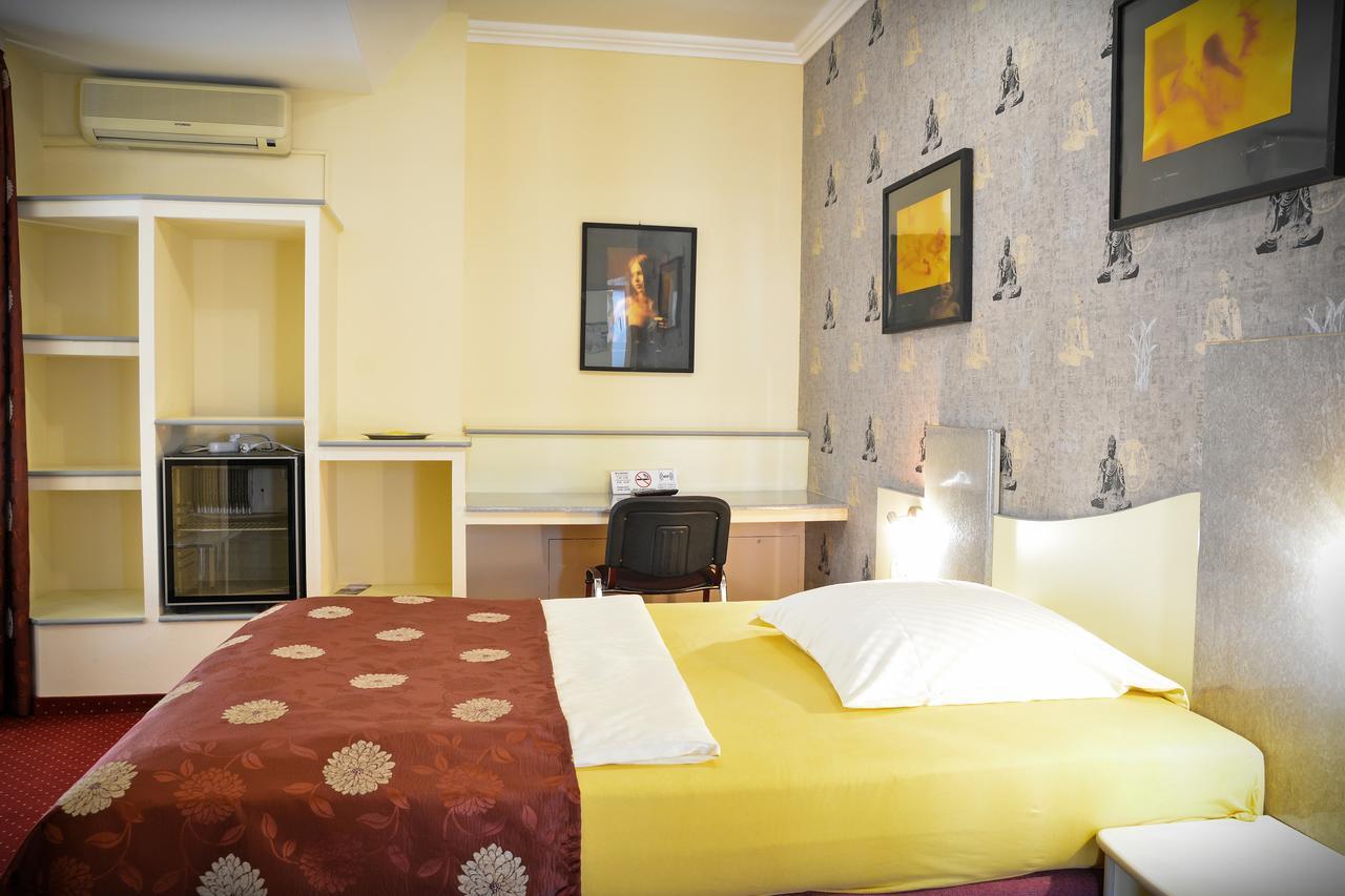 Guest house Yellow